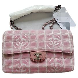 Bolsa tote Chanel Travel Line rosa de nylon Rosa