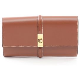 Céline 16 PM Brown