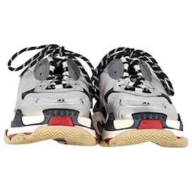 Balenciaga-Tênis Balenciaga Triple S em poliéster multicolorido-Multicor