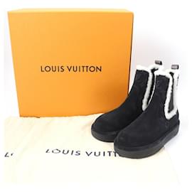 Louis Vuitton-Louis Vuitton Aspen Chelsea Boots Suede 37.5-Black