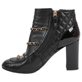CHANEL Coco Mark Matelasse Leather & Patent Short Boots in Black G33028, Size 38 EU Black