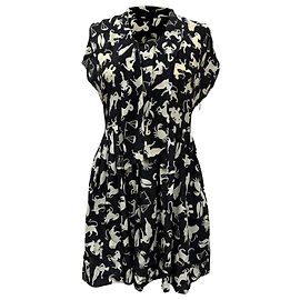 Vestido de seda preta com estampa zodiacal Saint Laurent Outro