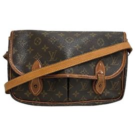 Bolsa de Ombro Gibecière Monogram Louis Vuitton Marrom