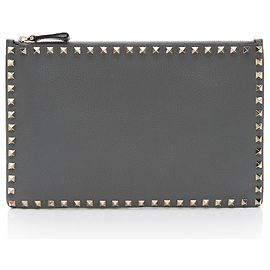 Valentino Garavani Valentino Leather Rockstud Large Flat Clutch Grey