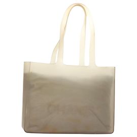 CHANEL Sac Tote en Caoutchouc Gris CC Auth hk2818 Marron