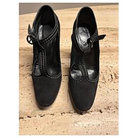 Tod's-Heels-Black