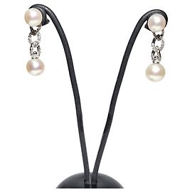 Autre Marque Pendientes medio-largo de perlas y brillantes en oro blanco de 18k Otro