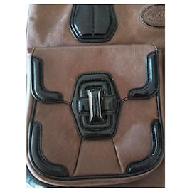 Tod's-TOD'S shoulder bag – Vintage model with double front pocket-Dark brown