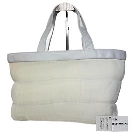 Sac en cuir plissé vintage Issey Miyake blanc Blanc