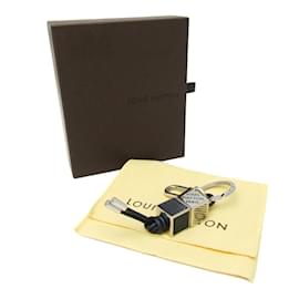 Louis Vuitton-Louis Vuitton Damier Graphite Keyring-Silvery,Damier ebene