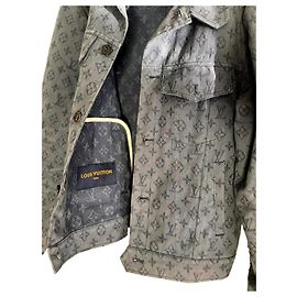 Louis Vuitton Edition: Vigirl Edition (limited/rare edition) Blue
