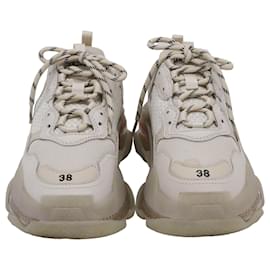 Balenciaga-Balenciaga Triple S Clear Sole Sneakers in White Polyester-White,Cream