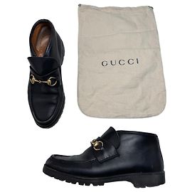 Botas de cuero vintage Gucci con hebilla de caballo negra Negro