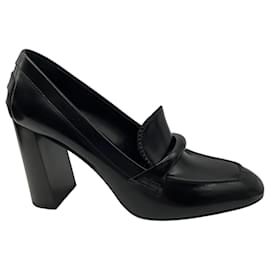 Tod's-Tod's Black Leather Heeled Loafer Pumps-Black