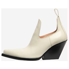 Bottega Veneta Off-white lean ankle boots - size EU 38 White