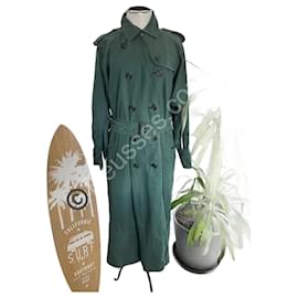 Burberry-Burberrys Kensington vintage green trench coat – belt + tartan lining – size L-Other