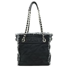 Chanel-Chanel Matelasse Shoulder Bag-Black