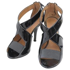 Givenchy-Givenchy Black Patent Leather Open-Toe Pumps-Black