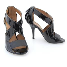 Givenchy-Givenchy Black Patent Leather Open-Toe Pumps-Black