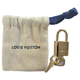 Louis Vuitton-Golden Louis Vuitton Padlock No. 304-Golden