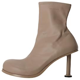Balenciaga-Balenciaga Mallorca Ankle Boots in Beige Faux Leather-Beige