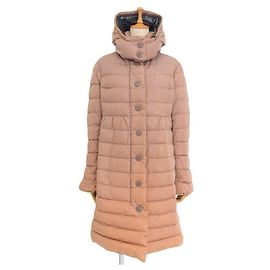 Jaqueta de Down Moncler Rosa Bege em Nylon Rosa Bege