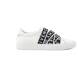 Givenchy-GIVENCHY - Givenchy sneakers in white leather (T38)-White