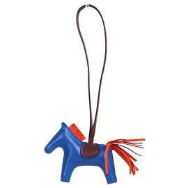 HERMÈS - Bolsa Rodéo PM Hermès em couro azul Azul