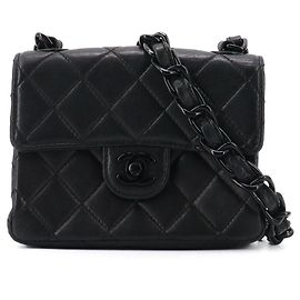 CHANEL - Borsa a spalla Chanel Timeless Mini Square so black in pelle nera Nero