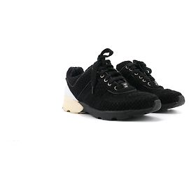 CHANEL - Baskets basses Chanel en tweed noir (T39) Noir