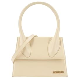 Jacquemus-JACQUEMUS - Jacquemus Grand Chiquito shoulder bag in beige leather-Beige