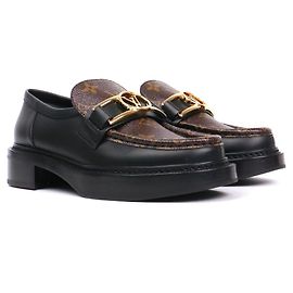 LOUIS VUITTON - Louis Vuitton Academy Loafer in black leather (Size 36) Black