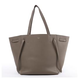 Céline Celine Cabas Phantom Kleine Schultertasche aus Leder in Taupe Kamel