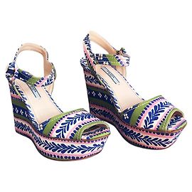 Sandalias de cuña vintage Prada – Estampado floral – Principios de los 2000 – EU 37 / US 6.5 Rosa Blanco Azul