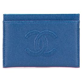 Tarjetero de caviar azul CC de Chanel Azul