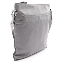 Louis Vuitton-Louis Vuitton Sasha Taiga Leather Shoulder Bag-Grey