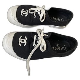 Chanel Sneaker Schwarz Weiß Stoff Größe 37 Schwarz Weiß