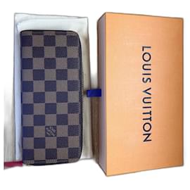 Louis Vuitton Wallets Brown