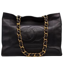 Borsa Chanel CC in pelle d'agnello nera Nero