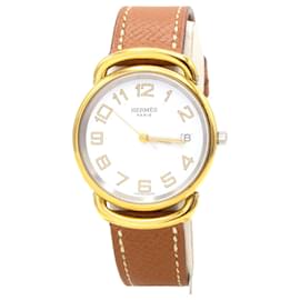 Relógio Pullman Hermès. Dourado