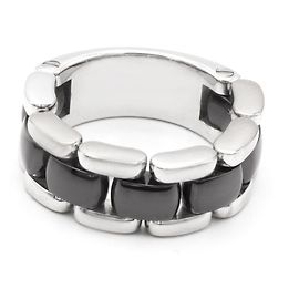Anillo Chanel, modelo "Ultra". Negro