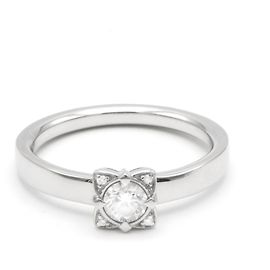 Bulgari platinum ring with diamonds 0.25 ct Silvery