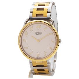Relógio "Arceau" da Hermès. Dourado