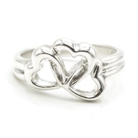 Very pretty Tiffany & Co ring. Silvery
