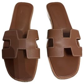 Hermès Oran Sandals Light Brown Leather 36 Light brown