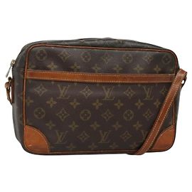 LOUIS VUITTON Bolsa de Ombro Monogram Trocadero 30 M51272 LV Auth BA3646 Monograma