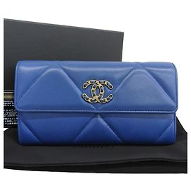 Portafoglio Long Flap Chanel 19 Blu