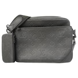 Louis Vuitton-Louis Vuitton Monogram Shadow Trio Shoulder Bag-Black