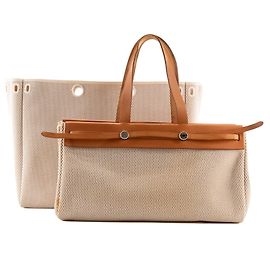 HERMÈS - Bolsa Herbag Cabas Hermès com duas pochetes em lona bege vintage Marrom