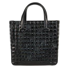 Bolso CCTote de charol negro chocolate de Chanel Negro